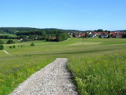 Ausblick vom Lerchenbühl über Hossingen